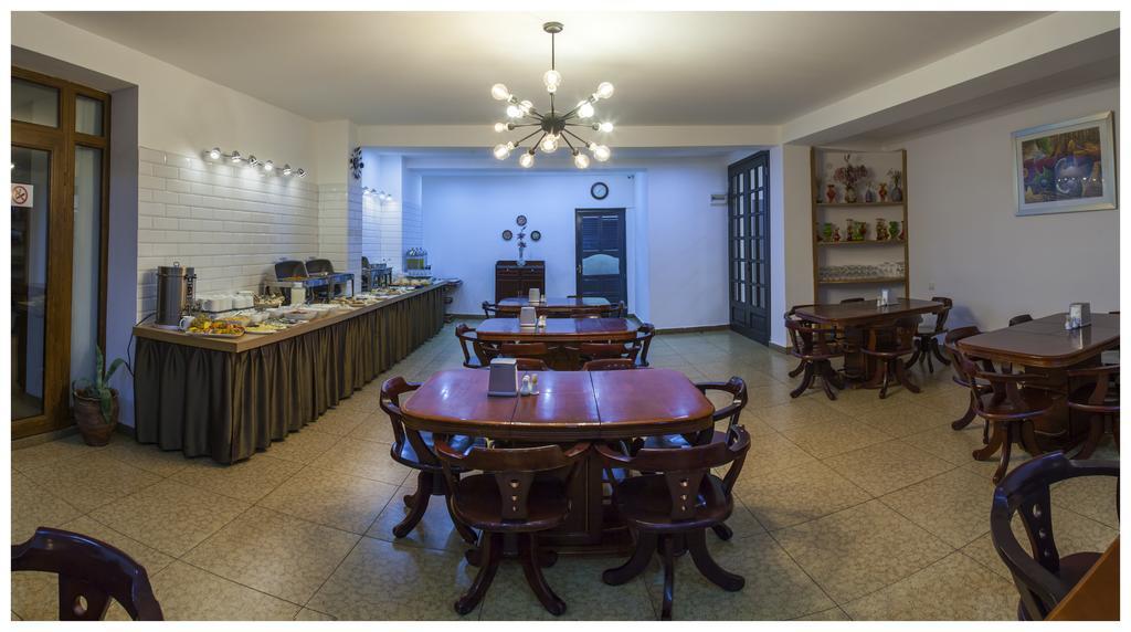 Hotel Victoria Bakuriani Dış mekan fotoğraf